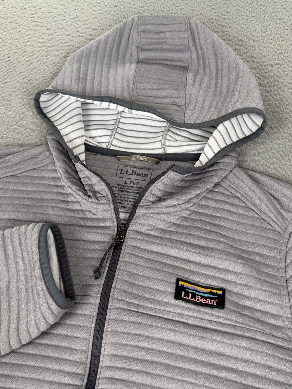 LL Bean Airlight Knit Full Zip Hoodie Womens Large Petite Gray Outdoors Preppy